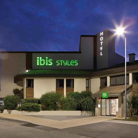 Hotel ibis Styles Niort Poitou Charentes à Vouille  Extérieur photo