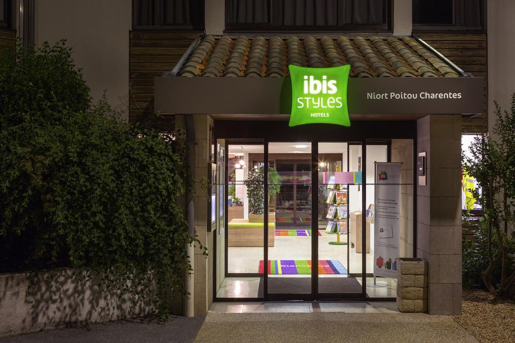 Hotel ibis Styles Niort Poitou Charentes à Vouille  Extérieur photo