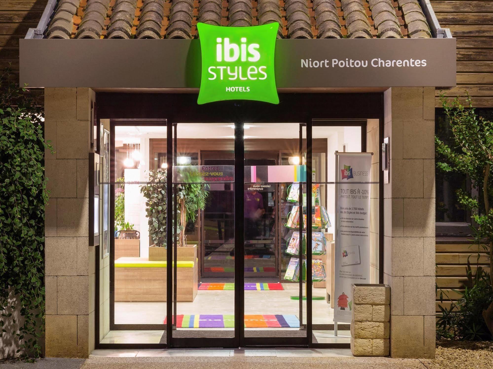 Hotel ibis Styles Niort Poitou Charentes à Vouille  Extérieur photo