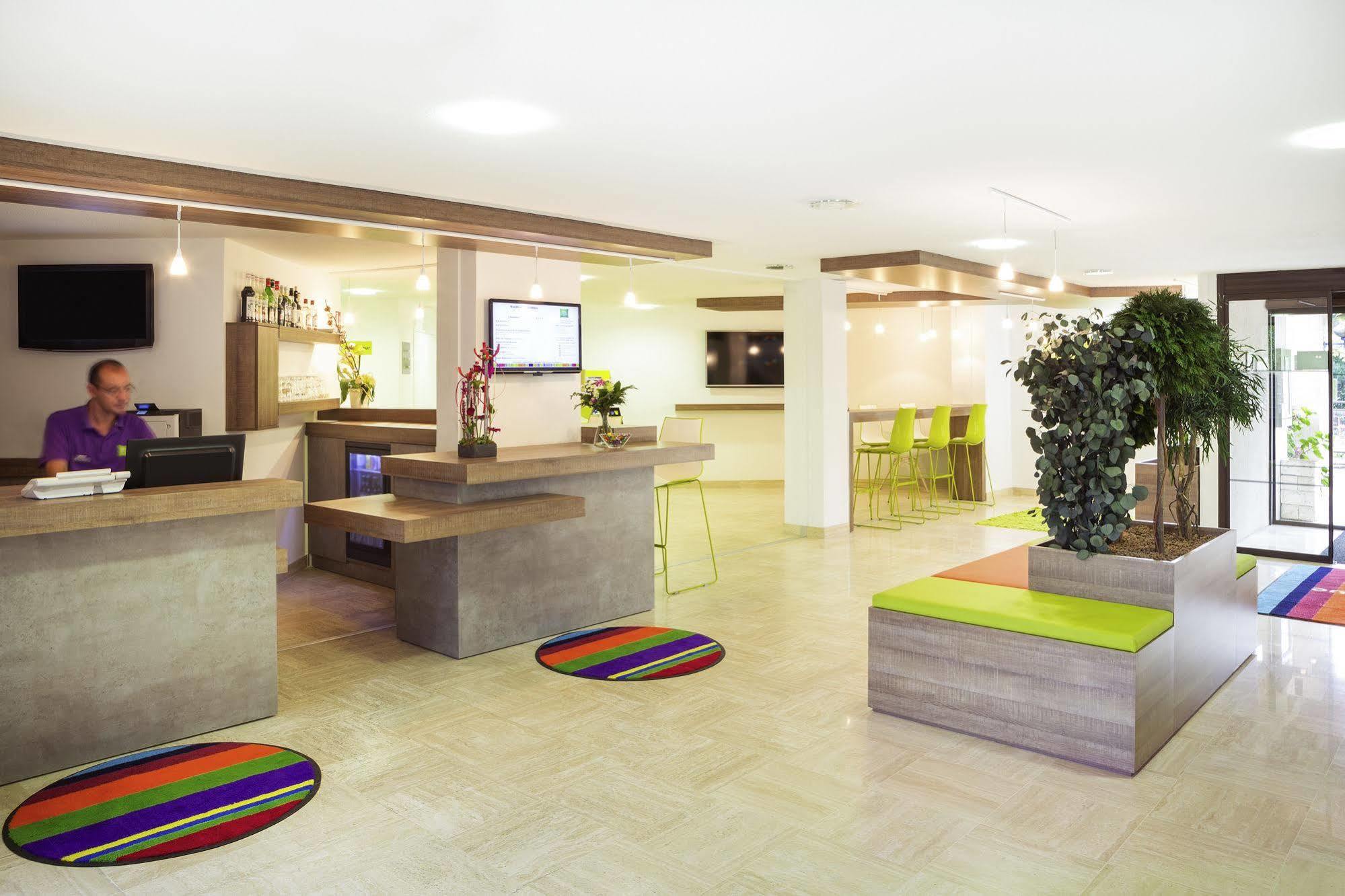 Hotel ibis Styles Niort Poitou Charentes à Vouille  Extérieur photo